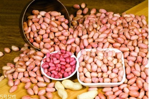 吃花生对身体好不好,吃花生的危害