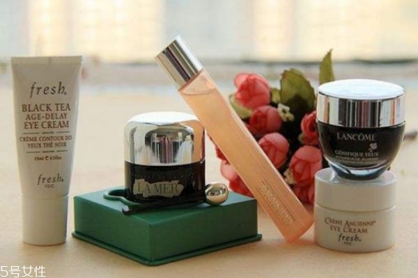 容易长脂肪粒用什么眼霜好,什么牌子的眼霜去脂肪粒