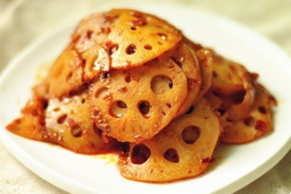 莲藕怎样做不变色,防止莲藕变色的方法 莲藕怎样做不变色,防止莲藕变色的方法