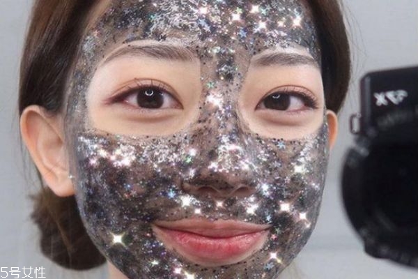 星空面膜敷多长时间,面膜一般可以用多久
