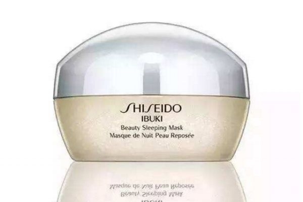 睡眠面膜涂的越厚越好吗,涂抹面膜厚涂好还是薄涂好