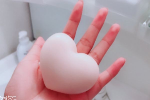 怎么去除臀部黑色素沉淀,腿内侧黑色素怎么去掉 怎么去除臀部黑色素沉淀,腿内侧黑色素怎么去掉