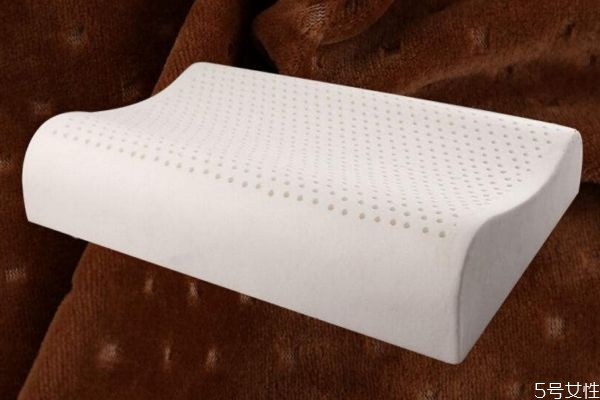 乳胶枕头有味吗,天然乳胶枕头有味道吗