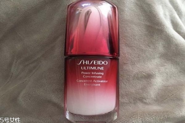 敏感肌用哪个牌子的精华液好?,适合敏感肌用的精华液有哪些