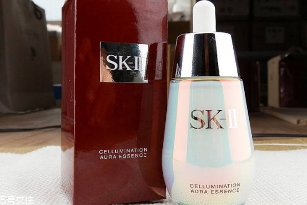 油性皮肤用什么精华液好,油性皮肤适合用什么牌子的精华 油性皮肤用什么精华液好,油性皮肤适合用什么牌子的精华