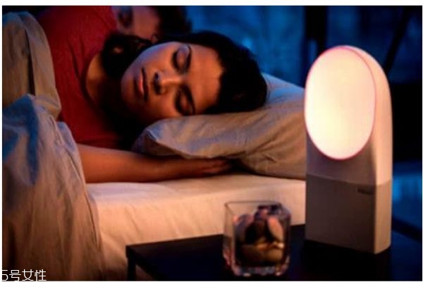 睡眠时间不够,你的睡眠时间够吗你有什么建议