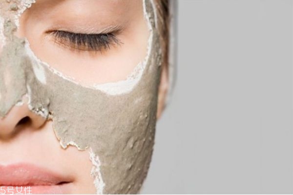 泥膜上面可以贴面膜吗,贴了泥膜还要不要贴面膜