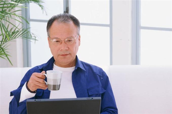 老年人冬季如何保养,中老年如何保养身体