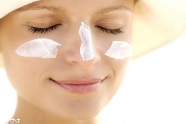 隔离和防晒需要一起用吗?,防晒和隔离能一起用吗 隔离和防晒需要一起用吗?,防晒和隔离能一起用吗