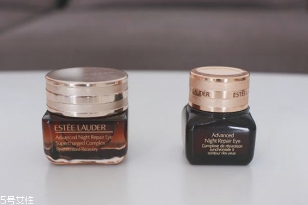 雅诗兰黛眼霜老款和新款的区别,雅诗兰黛眼霜版本区别 雅诗兰黛眼霜老款和新款的区别,雅诗兰黛眼霜版本区别