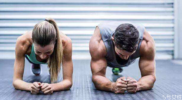 平板支撑能瘦屁股吗,平板支撑瘦身效果好吗