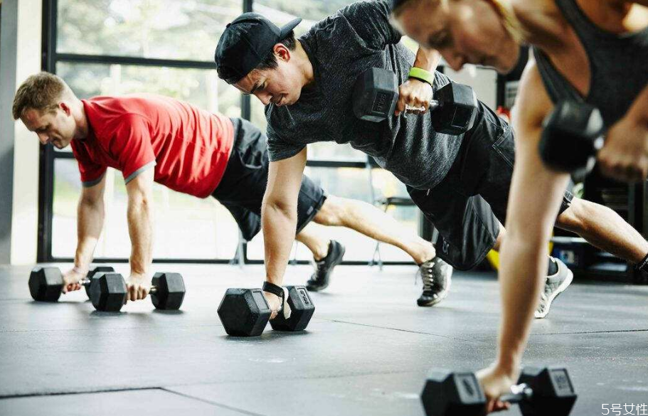 仰卧起坐可以锻炼肾吗,肾不好可以做俯卧撑吗