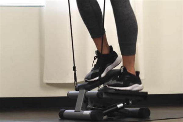 踏步机每天做多少分钟,踏步机每次用多长时间