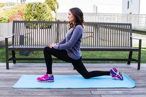 深蹲完如何拉伸,深蹲后的拉伸动作