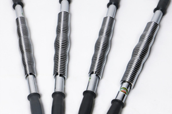 如何用臂力器练胸肌,臂力器能练出胸肌吗