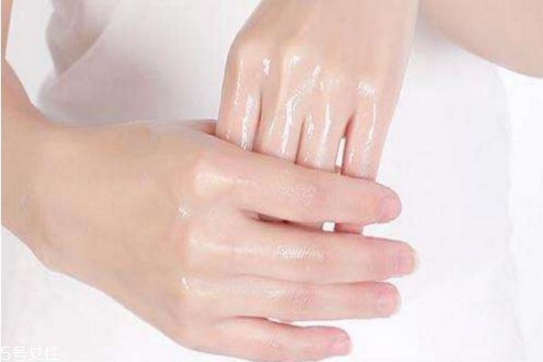 自制手膜敷多久效果最好,护手霜手膜敷多久效果最好