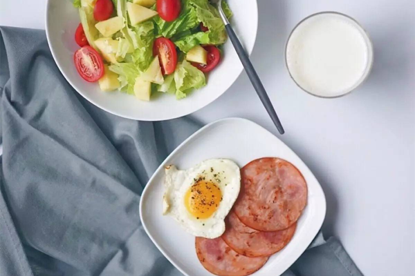 增肌晚上加餐适合吃什么,增肌晚上加餐吃什么好 增肌晚上加餐适合吃什么,增肌晚上加餐吃什么好