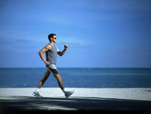 每天走一万步身体的变化,每天一万步对身体好吗 每天走一万步身体的变化,每天一万步对身体好吗