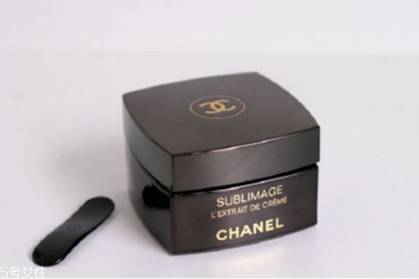 香奈儿奢华精萃滋润乳霜怎么样,香奈儿精致乳霜