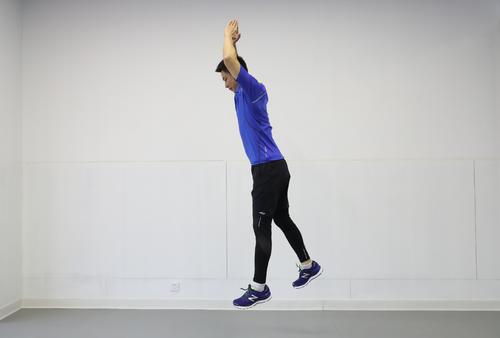 早上原地跑步的好处,踮脚尖原地跑步的好处