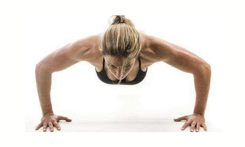 立卧撑的正确方法视频,立卧撑的正确方法图解