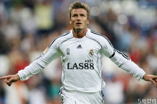 为什么贝克汉姆那么出名,贝克汉姆为什么会受到这么多人的喜欢