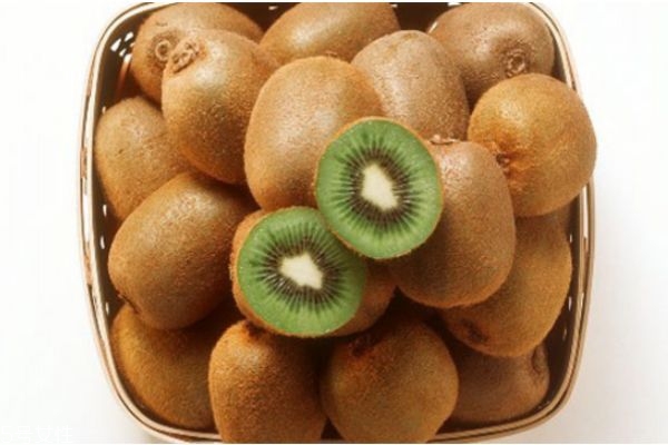 吃什么水果能美白全身皮肤,多吃什么水果可以美白 吃什么水果能美白全身皮肤,多吃什么水果可以美白