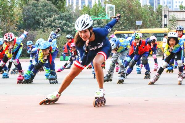 关于轮滑的注意事项,玩轮滑的时候要注意哪些 关于轮滑的注意事项,玩轮滑的时候要注意哪些