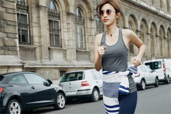 哪款面霜好用性价比高,哪个牌子的面霜好用