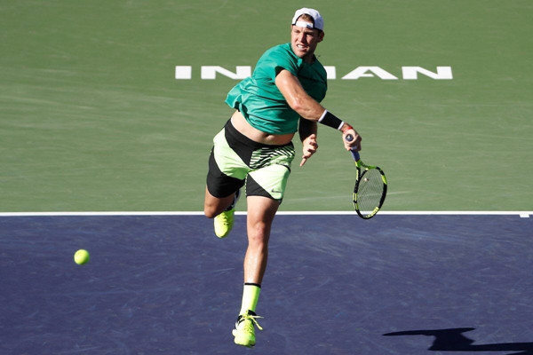 打网球的正确姿势,网球正确打法 打网球的正确姿势,网球正确打法