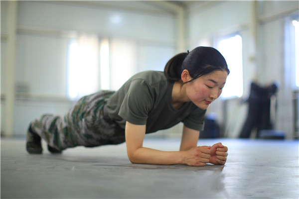 平板支撑一分钟消耗多少卡路里,10分钟平板支撑卡路里