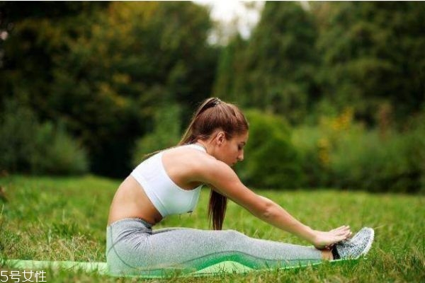 欧莱雅积雪草微精华露使用步骤,欧莱雅复颜积雪草微精华露怎么用
