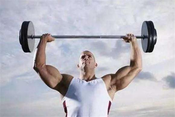 站姿杠铃推举练哪里,杠铃推胸的正确姿势