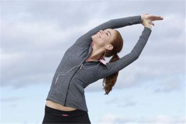 冬天去健身房穿啥,冬天在健身房穿什么