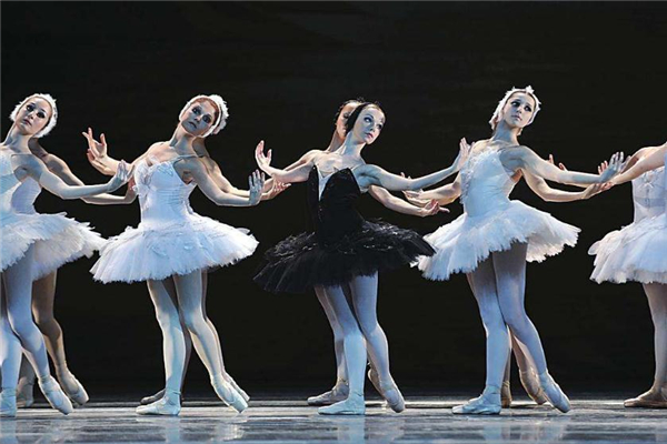 脸上熬夜长斑怎样消除,因为熬夜长斑了怎么办