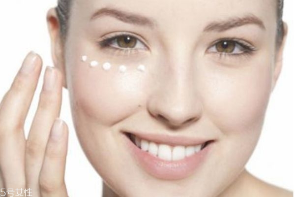 熬夜导致皮肤暗沉怎么恢复,晚睡脸上会长斑吗