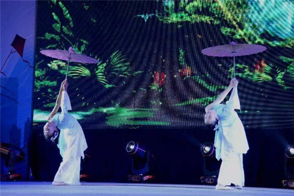 民族舞基本功怎么练,民族舞基本功训练 民族舞基本功怎么练,民族舞基本功训练