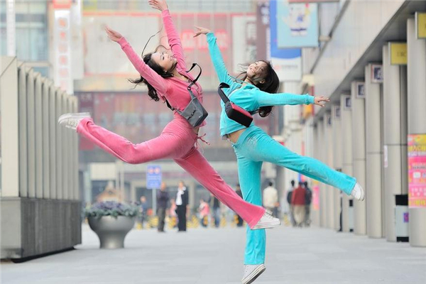 冰上跳舞是什么运动,跳舞是什么运动