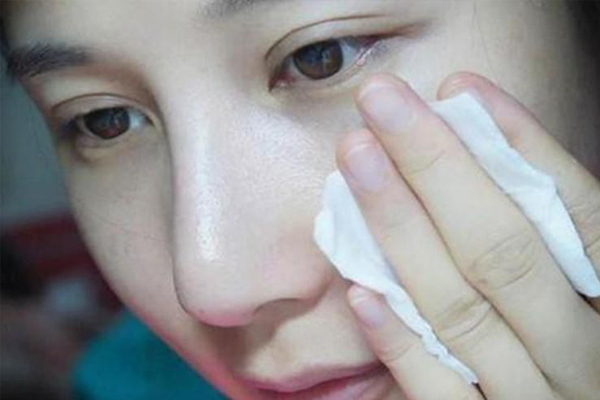 爽肤水的正确用法,爽肤水怎么用效果最好