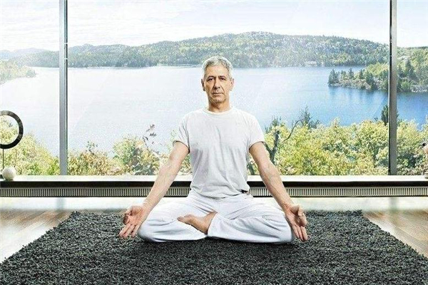 高温瑜伽冬天练好吗,高温瑜伽可以天天练吗