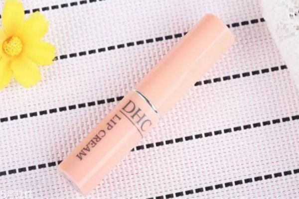 dhc润唇膏男士可以用吗,dhc的润唇膏怎么样