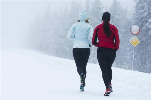 冬天晨跑好吗?,冬天晨跑好吗 中医