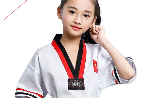 学拳法的基本功,新手练拳基本功