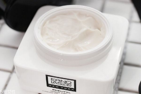 奥伦纳素豆腐霜值得买么,奥伦纳素晚霜白天可以用吗