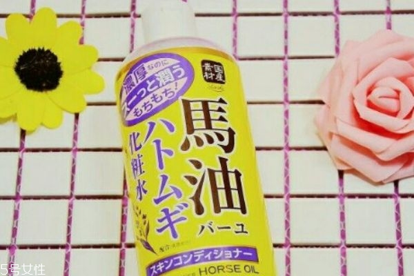 用马油霜之前可以用爽肤水吗,薏仁水面霜