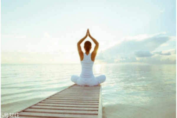 练完瑜伽可以游泳吗,练完瑜伽可以马上游泳吗