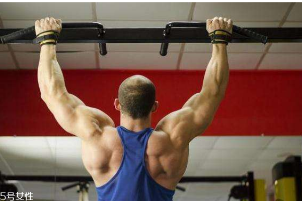 引体向上有什么好处跟坏处,练引体向上最好的方法 引体向上有什么好处跟坏处,练引体向上最好的方法