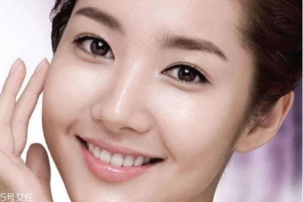 怎么可以去眼袋用什么方法最佳,去眼袋用什么方法最佳