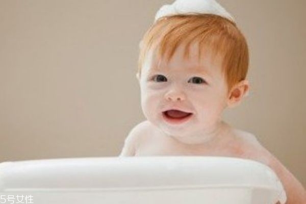 儿童面霜和大人用的面霜有什么区别,大人用小孩的面霜有效果吗