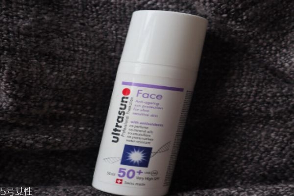 防晒含酒精,无酒精防晒
